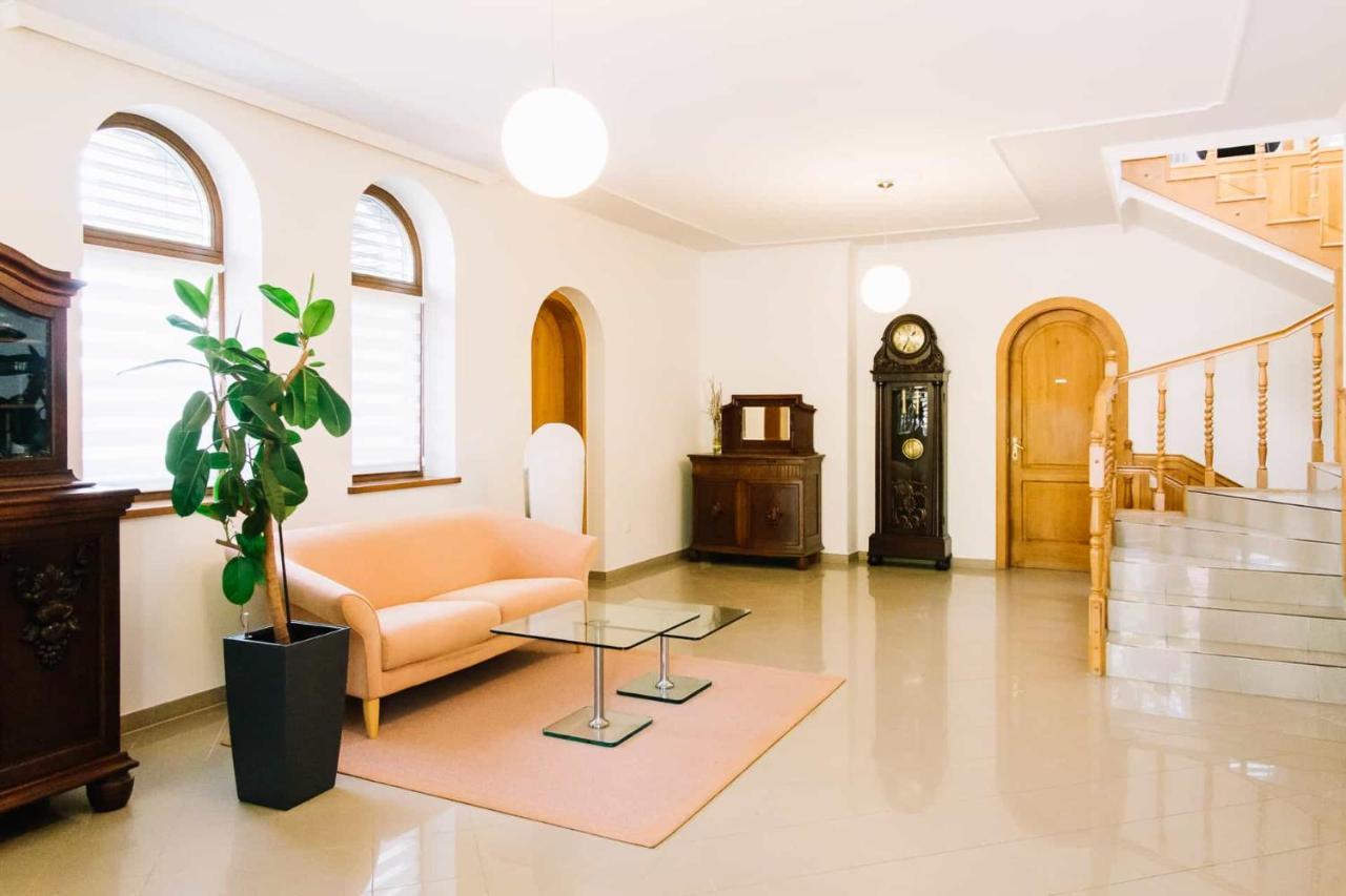 Apartman Diofa Кестхей Экстерьер фото